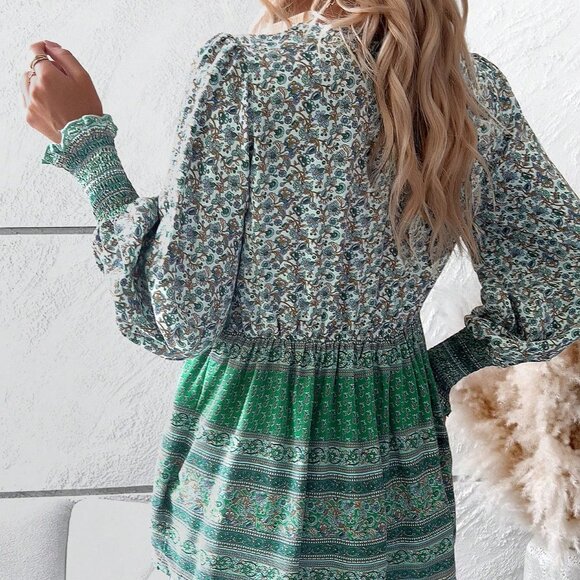 Green Boho Women Ditsy Floral Print Tassel Tie Neck Lantern Sleeve Peplum Blouse - Picture 2 of 5
